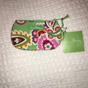 NWT Vera Bradley clip zip ID